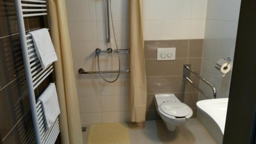 Hotel Air Holic Luaran gambar